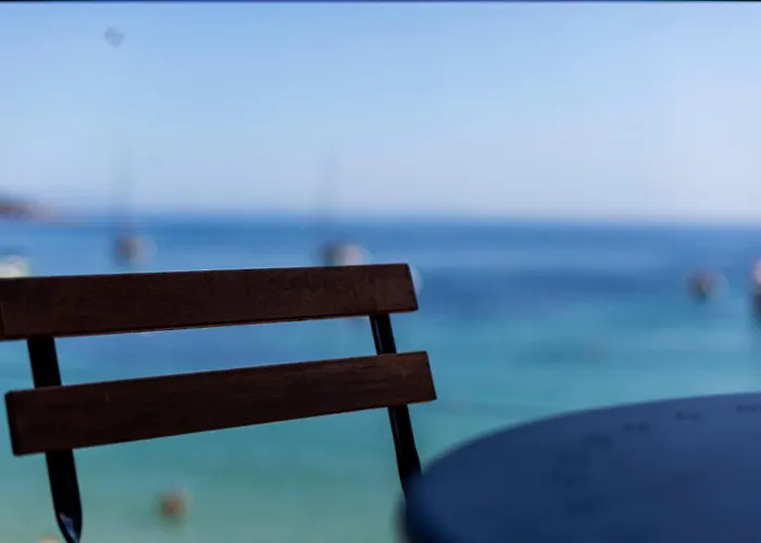 Thalassea Oda ve Kahvaltı Himarë